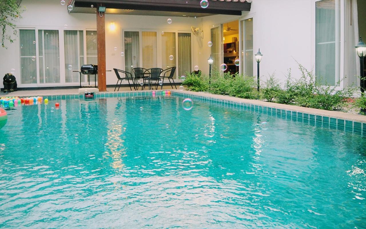 The Beach Pool Villa Паттайя Экстерьер фото